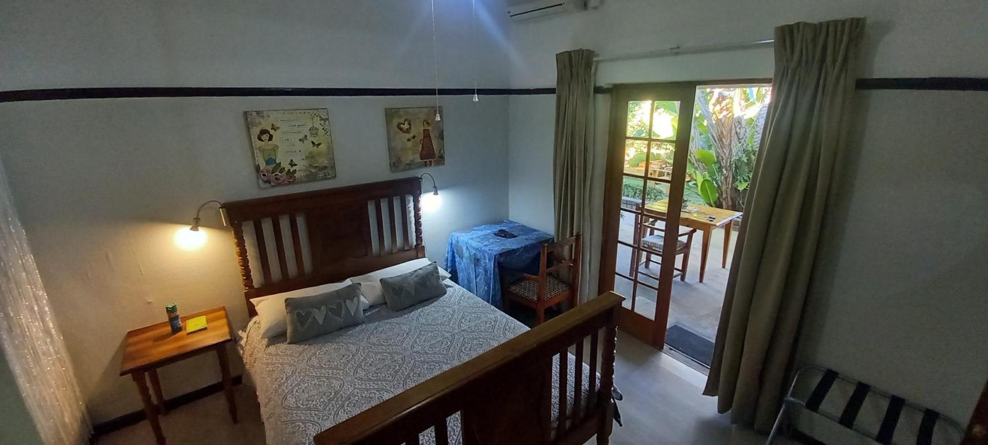 Beit Shalom Before Known As Best Little Guesthouse Oudtshoorn Buitenkant foto